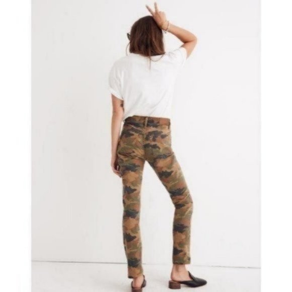 Madewell | High Rise Slim Boy Jean in Camo - Picture 3 of 14